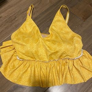 Kortni Jeane V neck top